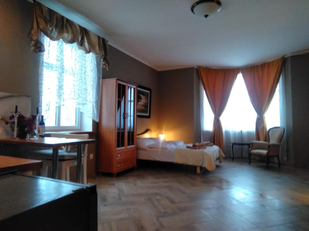 Sunny Bear Bed & Breakfast Jelenia Góra Esterno foto