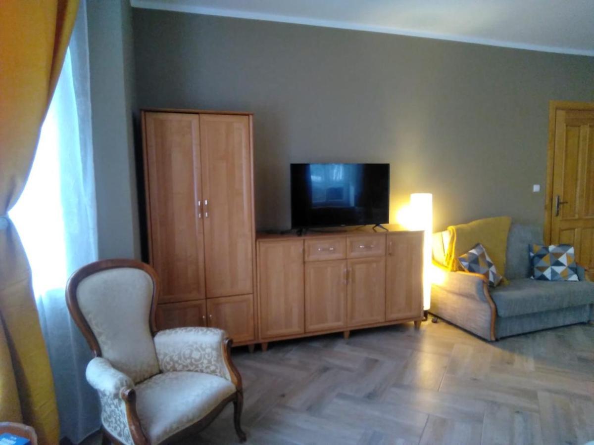 Sunny Bear Bed & Breakfast Jelenia Góra Esterno foto