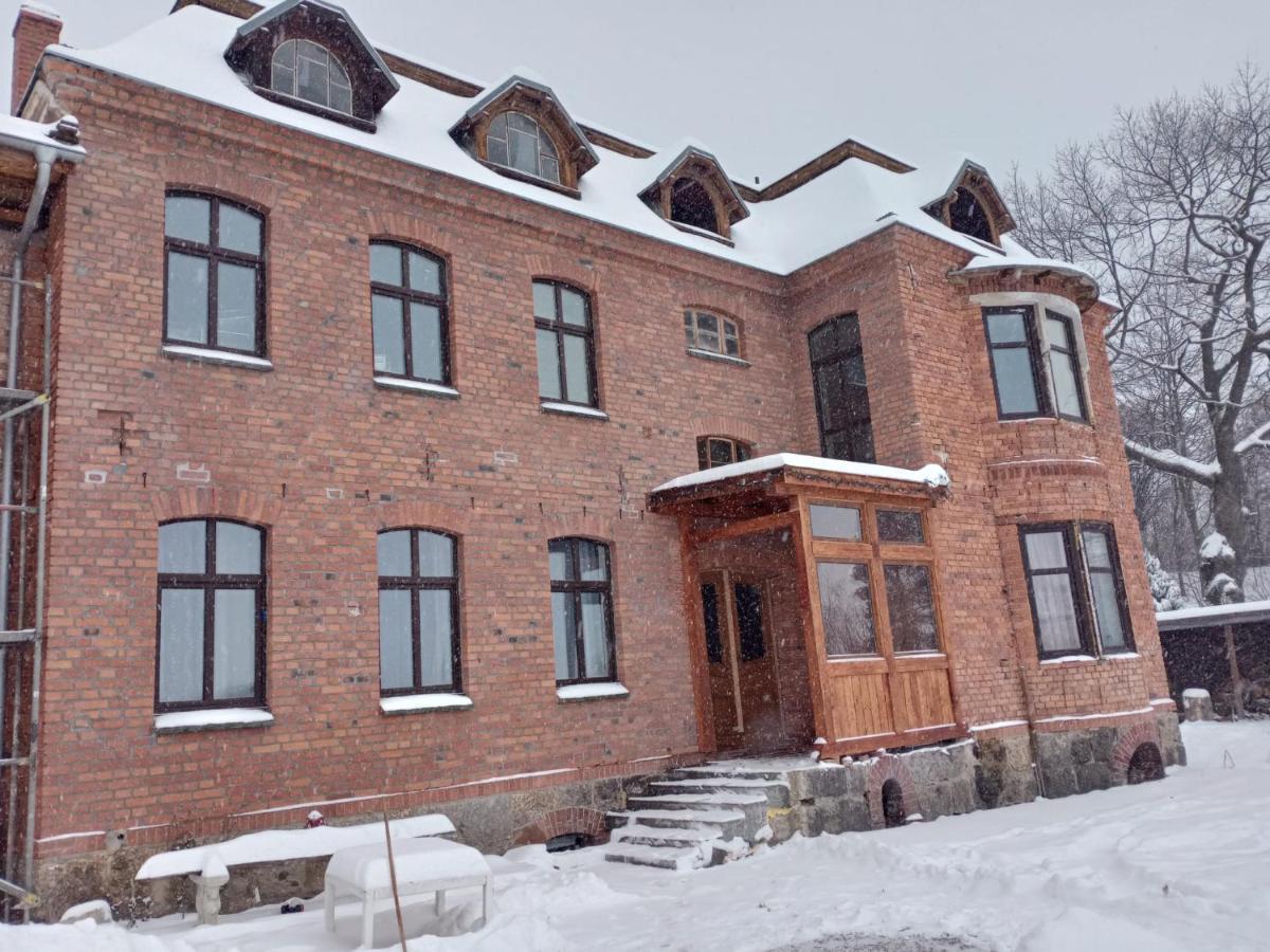 Sunny Bear Bed & Breakfast Jelenia Góra Esterno foto