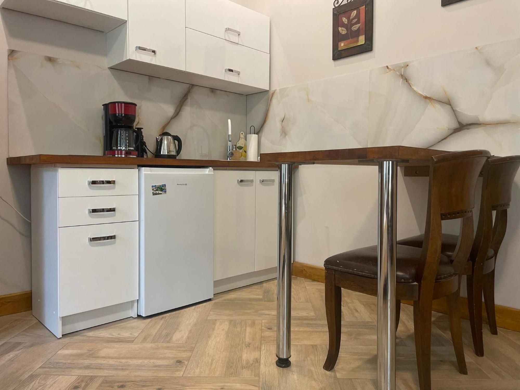 Sunny Bear Bed & Breakfast Jelenia Góra Esterno foto